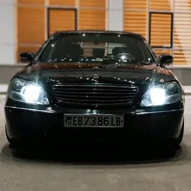 Mercedes-Benz S-Class 2002