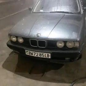 BMW 5 Series 1990