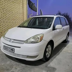 Toyota Sienna 2004