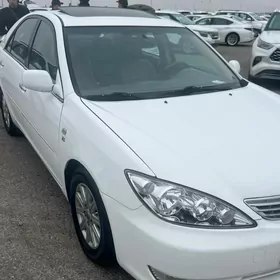 Toyota Camry 2005