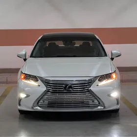 Lexus ES 350 2016