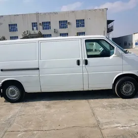 Volkswagen Transporter 2001