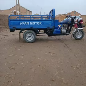 New Holland L160 2016