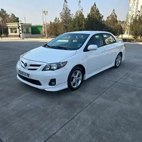 Toyota Corolla 2013