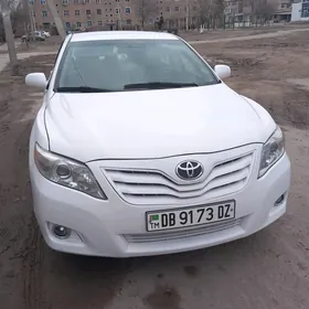 Toyota Camry 2010