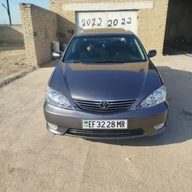 Toyota Camry 2003