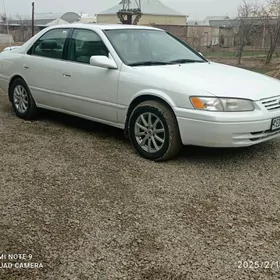 Toyota Camry 1999