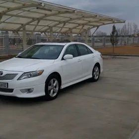 Toyota Camry 2010