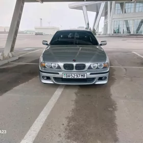 BMW E39 2001