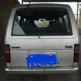 Toyota Hiace 1986