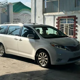 Toyota Sienna 2017