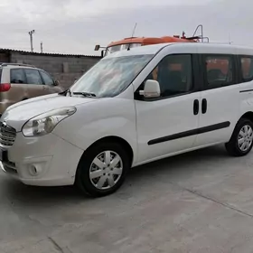 Opel Combo 2014