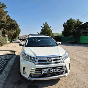 Toyota Highlander 2018