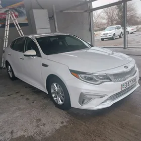 Kia Optima 2020