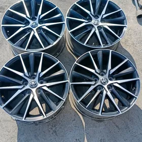 21 Camry radnoy disga 18.