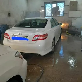 Toyota Camry 2010