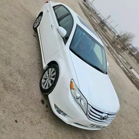 Toyota Avalon 2011