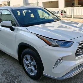 Toyota Highlander 2020