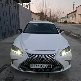 Lexus ES 350 2020