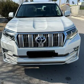 Toyota Land Cruiser Prado 2023