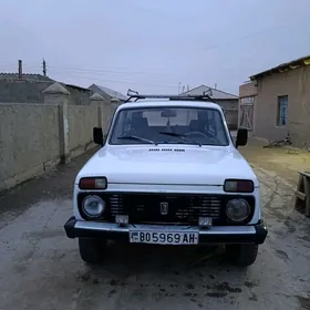 Lada Niva 1985