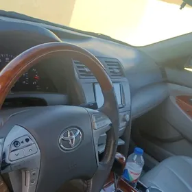 Toyota Camry 2011