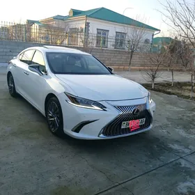 Lexus ES 350 2019