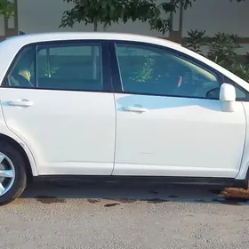 Nissan Versa 2009