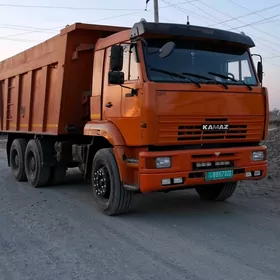 Kamaz 6520 2013