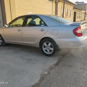 Toyota Camry 2003