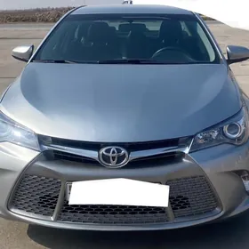 Toyota Camry 2015