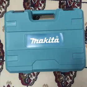 makita