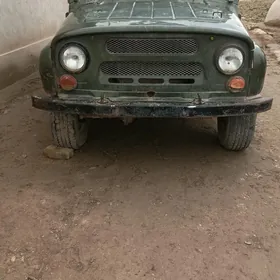 UAZ 469 2000