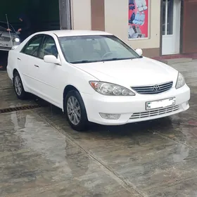 Toyota Camry 2004