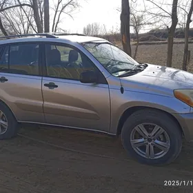 Toyota RAV4 2003