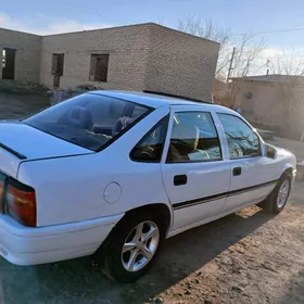 Opel Vectra 1990