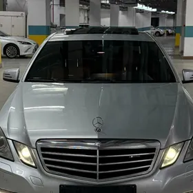 Mercedes-Benz E350 2010