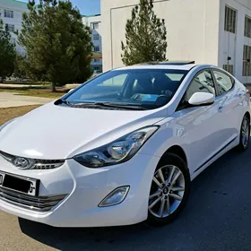 Hyundai Elantra 2012