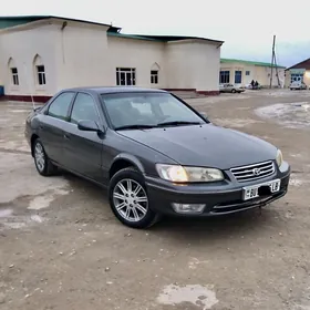 Toyota Camry 2000