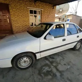 Opel Vectra 1990