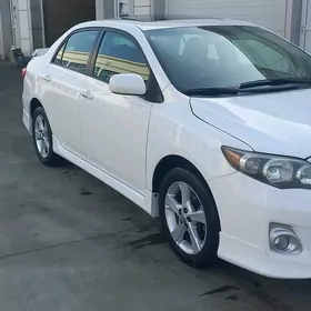 Toyota Corolla 2012