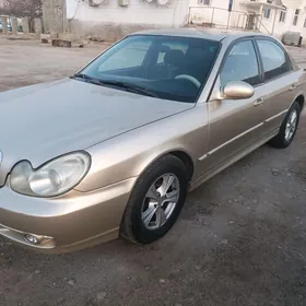 Hyundai Sonata 2002