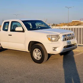 Toyota Tacoma 2015