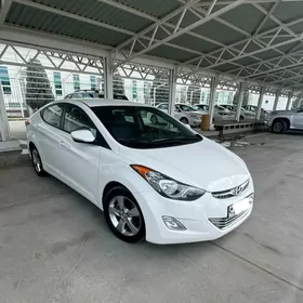 Hyundai Elantra 2011