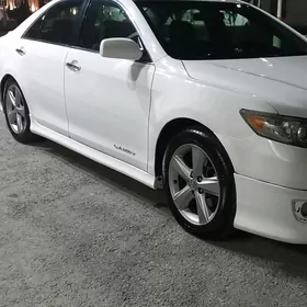 Toyota Camry 2010