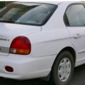 Hyundai Sonata 1999