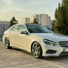 Mercedes-Benz E300 2010