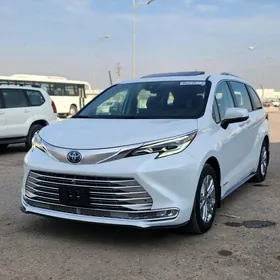 Toyota Sienna 2021