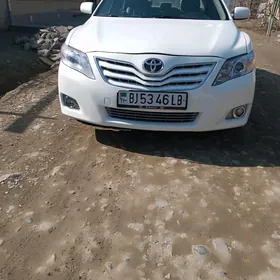 Toyota Camry 2010