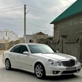 Mercedes-Benz E55 AMG 2000